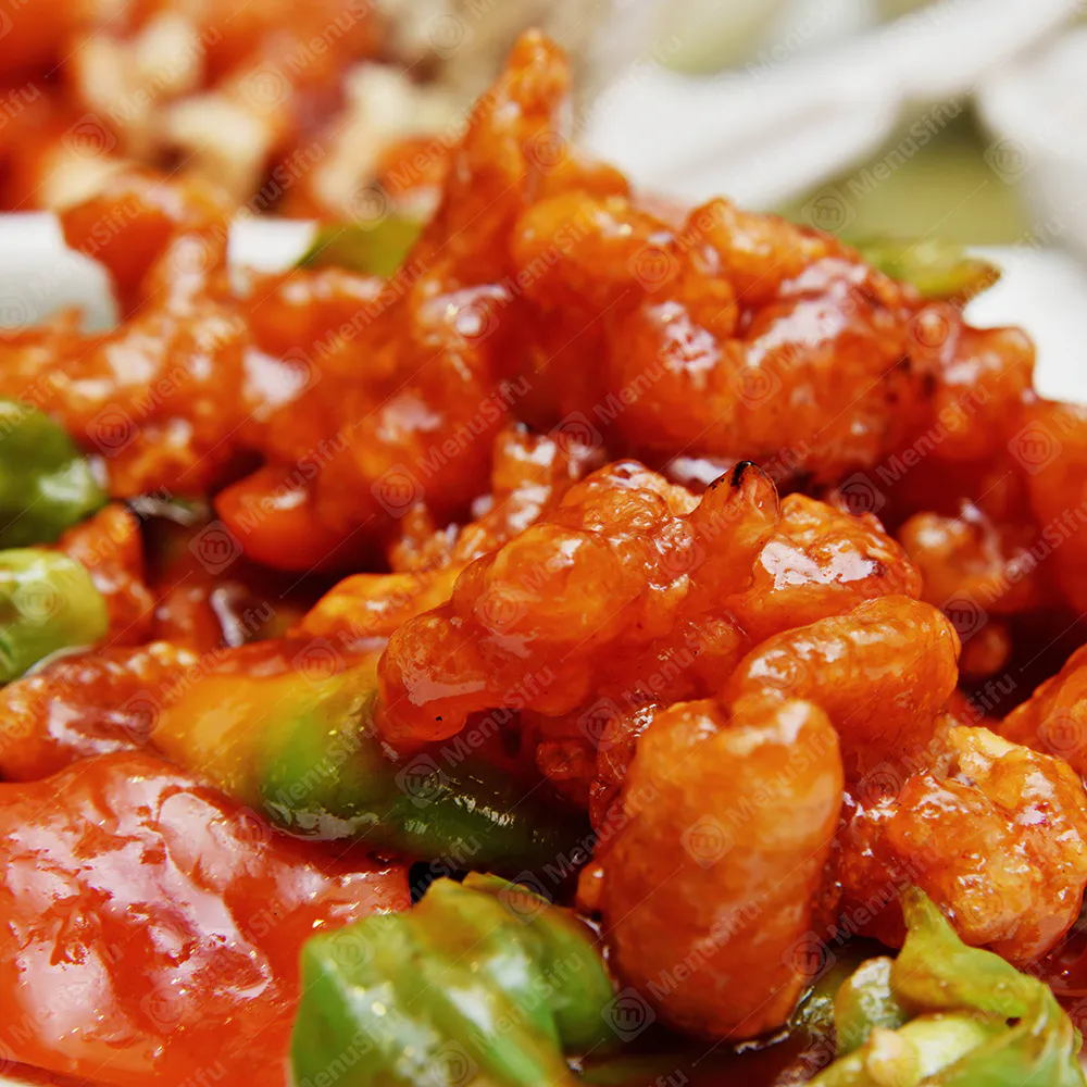 General Tso's shrimp with bell peppers at New Golden Fountain, a Chinese Restaurant in Yonkers